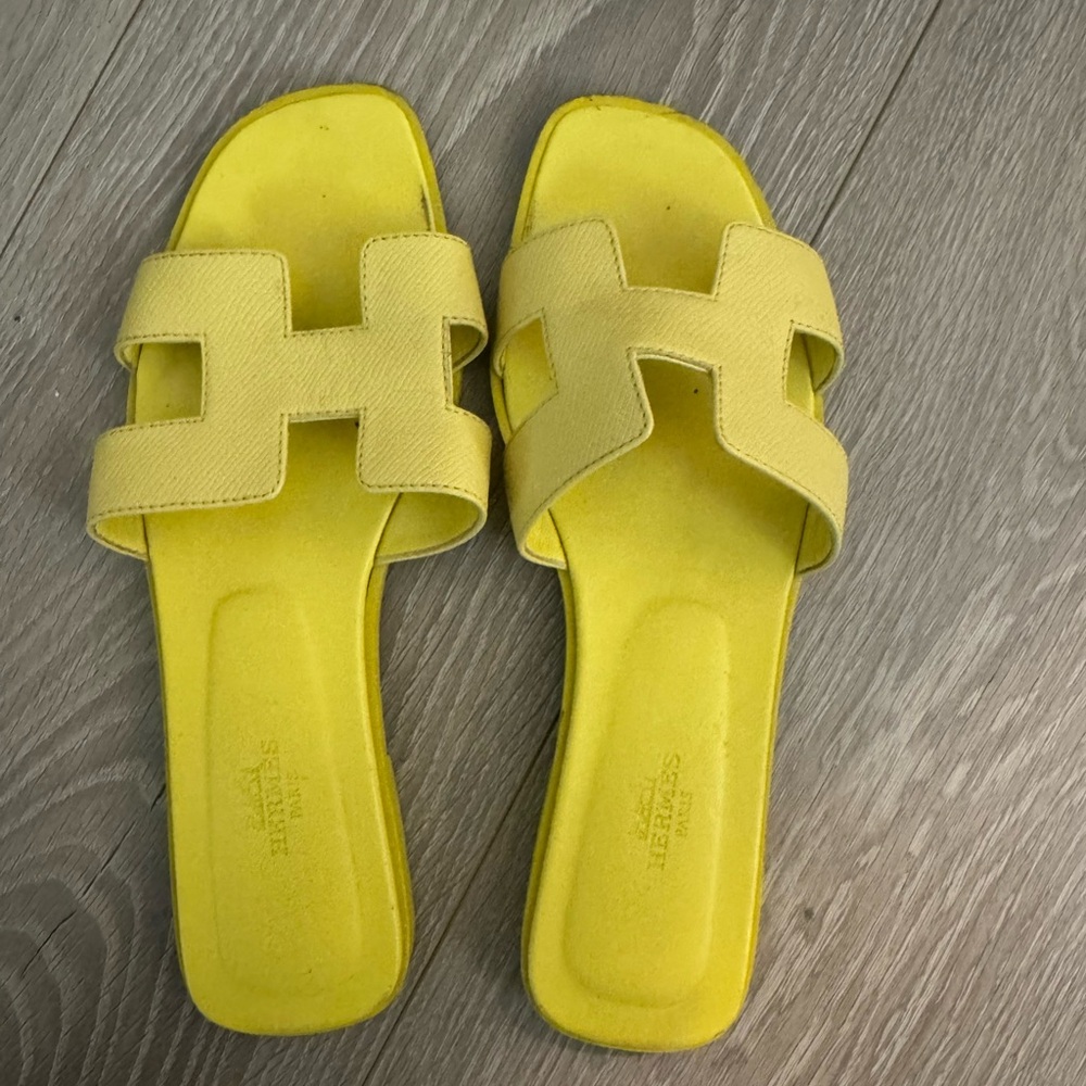 Hermes Oran Yellow Sandals